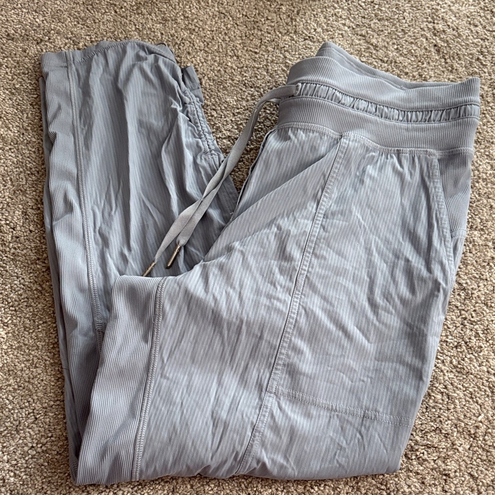 Lululemon Dance Studio Crop *25" In Chambray